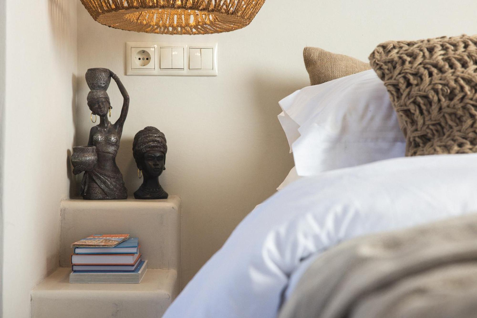 Gea Athenian Suites Экстерьер фото